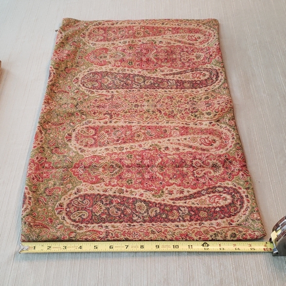 2 Pottery Barn 26" X 16" pillow covers - Picture 4 of 6